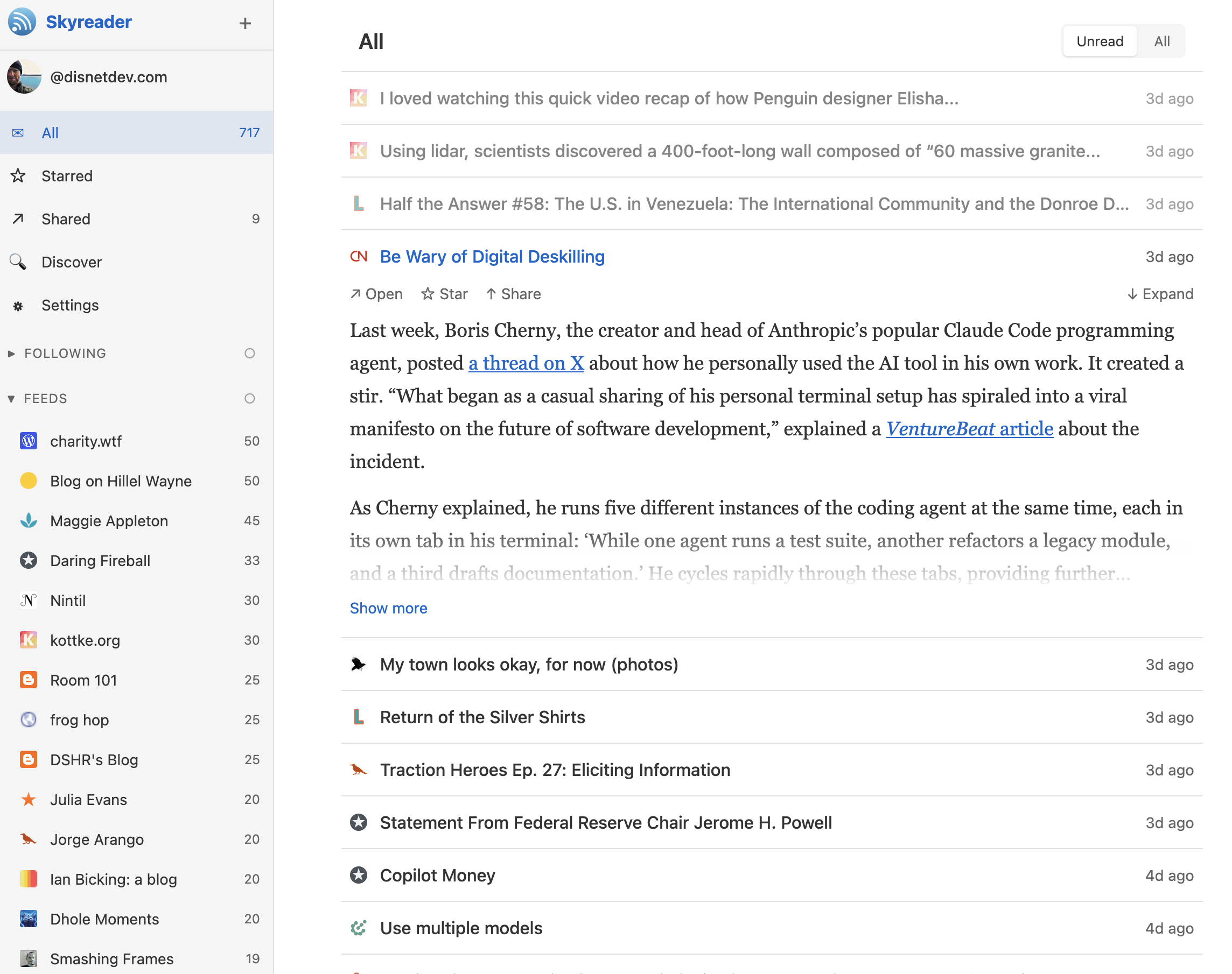Screenshot of Skyreader showing a list of RSS feeds